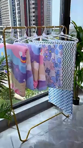 Hanger Plastik Tarik Anti Slip Lebar Gantungan Baju Handuk Sarung Sajadah Praktis Serbaguna