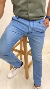 Celana Jeans Pria Panjang Slimfit Hitam Pekat