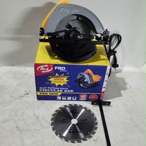Mesin Gergaji Kayu Circular Saw H&L 5800: Alat Pengerjaan Kayu Profesional