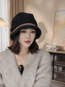 Corduroy Three-in-One Bucket Hat Womens Travel Versatile Warm Winter Large Head Casual Style Bell Cap Youth Suitable