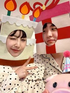 Large Size Cake Hat Birthday Decorative Masquerade Selfie Prop Funny Theme One Year Old Baby Costume Party Accessory