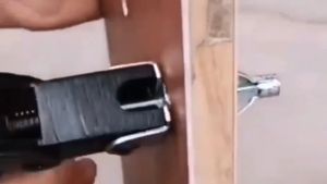 Hollow Wall Anchor Gun หนัก M3 M4 M5 M6 M8 คุณภาพสูงเครื่องมือยิปซั่มบอร์ด ถูกสร้างขึ้นโดยที่มีคุณภาพสูง ใช้สำหรับติดตั้งhollow wall anchor ปืนตุ๊กแกแบบกลวงyymall ราคาถูกต้อง