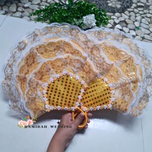 Sepasang Kipas Double Renda