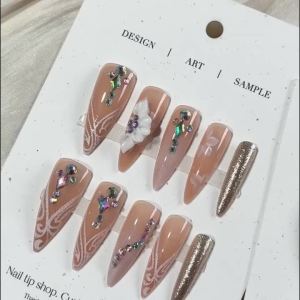 24Pcs Short Square Press On Nails Pink Hibiscus Floral Fake Nails White French Full Cover Wearable False Nail Tips