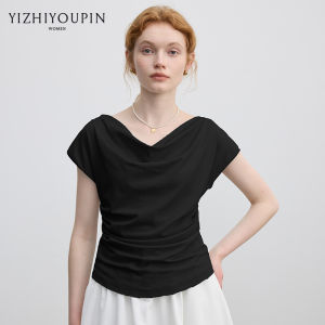 Elegant and Versatile Short Top Design Sense T-Shirt