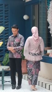 Couple Kebaya Modern Baju Wisuda Tunangan Lamaran Terbaru Baju Batik Brokat Couple vanila