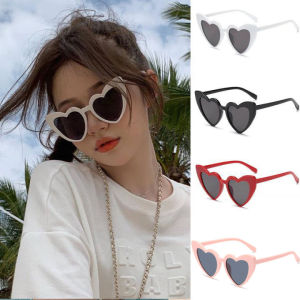 Retro Love Heart Sunglasses Women Fashion Oversize Shades Summer Travel Sunshade Glasses