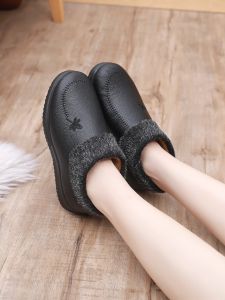 Old Beijing Cloth Shoes Womens Cotton Shoes Winter Warm Fleece-Lined Thickened Flats Non Slip Slip-on Middle-Aged Mom Cotton Boots