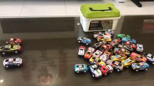 Thùng 30 ô tô xe đua hợp kim chạy đà cho bé hàng hotrend bộ sưu tập oto cho bé