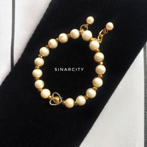 SC Gelang Mutiara Rantai Emas Aksen Love | Gelang Mutiara 8mm List Stopper Bulat Aksen Love Tengah | Pearl Bracelet Love Gold Vintage Gaya Korea | Retro Style Fashion Jewerly Aksesoris Wanita Gelang Mutiara Putih Premium Model Rantai Gantung Emas