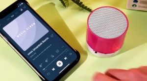 Loa Bluetooth Mini Di Động Không Dây Đa Năng Có Đèn Led Nháy Theo Nhạc Đổi Màu Ngẫu Nhiên