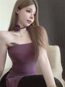 Áo Ba Lỗ Không Tay Màu Tím Ngọt Ngào Cay Nồng Mùa Hè Cho Nữ Có Đệm Ngực Ôm Vừa Vặn Không Đều Bên Trong Áo Khoác Ngoài