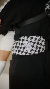 Gendongan Bayi Khaki Houndstooth-S11 Baby Carrie