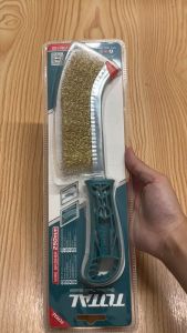 Bàn chải thép Total THT92102 làm sạch vết gỉ sắt bám trên máy móc tay cầm chống trượt Bàn chải đồng- Thinksafe