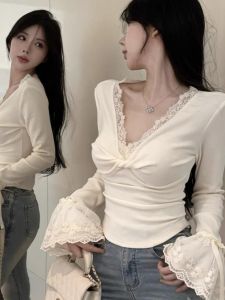 Áo Sơ Mi Nữ Cổ Chữ V Xếp Ly Ren Tay Áo Dài Tay Ôm Vừa Vặn Mùa Xuân Thiết Kế Áo Lót Tay Áo Phong Cách Hàn Quốc