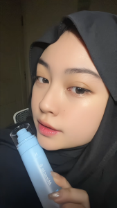 Stuck On Me - Paket Bundle Natural Serum Antiperspirant Deodorant (Strong) 50 ml Alami Pencerah Ketiak Dan Menghaluskan Ketiak dan Miracle 6 Multi Use Spray 75ml Toner Essence Moisturizer Serum Ampoule Vitamin Anti-sweat Mencerahkan & Melembabkan Kulit