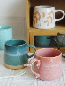 ถ้วยเซรามิคความจุขนาดใหญ่ที่น่าสนใจสําหรับอาหารเช้าใช้ในบ้านแก้วกาแฟนมแก้วคู่ชํารุดถ้วยน้ําถ้วย