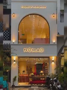 Nến Thơm Cao Cấp Nomad Signature Scented Candle 230g - Lost In Dalat