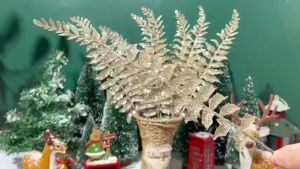 6/12Pcs Christmas Glitter Leaves Artificial Tropical Leaf Christmas Tree Sprays Glitter Leaf Garland Christmas leaves Christmas tree branches Christmas decoration gift christmas flower branch Christmas Party