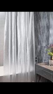 1pc Waterproof Clear Crystal Shower Curtain with Plastic Hooks Transparent Bath Curtain for Bathroom Window Door Bath Decor