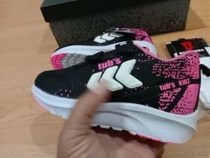 Sepatu Sekolah Anak: Sepatu Warna Hitam Murah & Tali Perekat Rekat