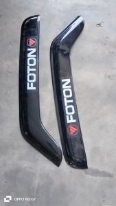 Bộ vè che mưa Thaco Foton Ollin có gương gắn trên thành cửa bộ 2 cái trái và phải . Hàng đẹp nhựa mềm bền .