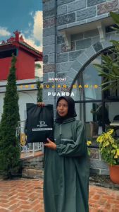 JAS HUJAN GAMIS SYAR`I WANITA MANTEL PUANDA ANTI REMBES RAINCOAT PVC 025