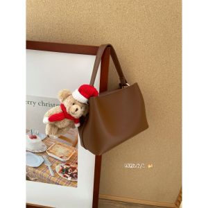 New Arrival Elegant Casual Commuter Single Shoulder Bucket Handbag Fashionable Korean Style Small Size Perforated PU Leather