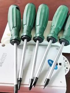 LIKE | Magnetic Specialized Screwdrivers