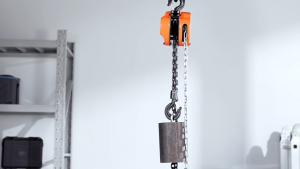 2 Ton Chain Block with 6 meters chains Heavy duty Lifting with handle Crane Hoist