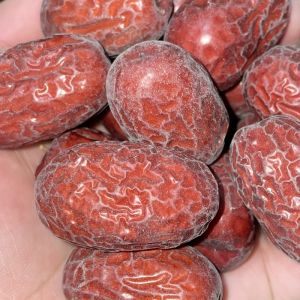 25 Year Prime Red Dates 5 Pounds