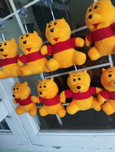 boneka gantungan kaca mobil winne The pooh isi 12pcs