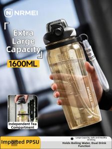Large Capacity Sports Water Bottle With Straw