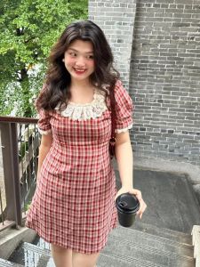 plus Size Slimming Lace Patchwork Square Collar French Anemone Skirt Vintage Plaid Summer New Arrival Womens Dress