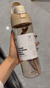 【100% Authentic】Owala FreeSip Sports Water Bottle Food-grade Clear Tritan Plastic Flask 25Oz/740ml with Straw for Cold & Warm Drink | BPA Free