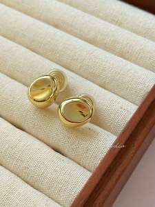 Elegant Metal Bean Mosquito Coil Tray Ear Clips Simple Versatile High-End Feeling Earrings Womens Fashion Jewelry Accessories