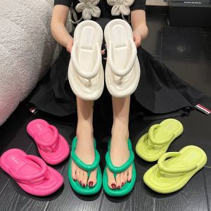 W-014 รองเท้าแตะ รองเท้าหูหนีบ รองเท้าเกาหลี พื้นหนา รองเท้าเพื่อสุขภาพ รองเท้าผู้หญิง มี3 สี
