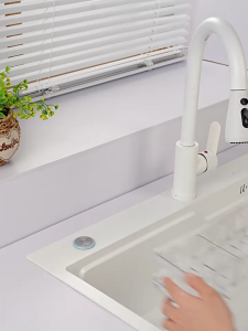 【✅SG stock】Kitchen Sink Countertop Storage Rack Drainage Holder Drain Basket Sponge Holder For Kitchen Sink