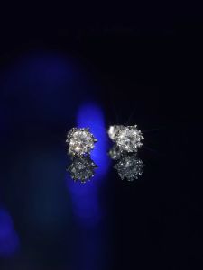 LOVETIA Anting Moissanite Perak Asli 925 Perhiasan Anting Bunga Wanita Moissanite Berlian 1.0 Ct Sertifikat GRA BTED005