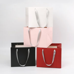 Valentines Day Handbag Dessert Simple Square Gift Bag Cake Bag Red Pink Black White Leather Paper Box Flower Delivery Simulation Greenhouse