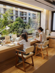 DONGMU | Adjustable Children Study Chair