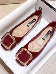 Comfortable Flat Bottom Single Shoes for Women Spring 2025 New Style Lady Shoes Soft Leather Slip-On Fashionable Red Wedding Shoes