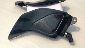 ฝาข้างถังน้ำมัน MT-15 ซ้าย-ขวา ลายเคฟล่า oil tank side cover ฝาข้าง YAMAHA MT15 (พาร์ทแท้เบิกศูนย์) รหัสสินค้า B7D-F4121-00 และ B7D-F4122-00