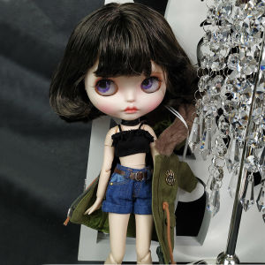 Small Hand-Painted Doll Princess Dress-Up Doll Realistic Finished Product Girls Toy Collectible Limited Edition Plastic Material