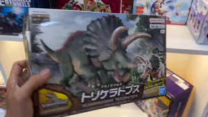 Mô Hình Lắp Ráp Bandai Plannosaurus Triceratops