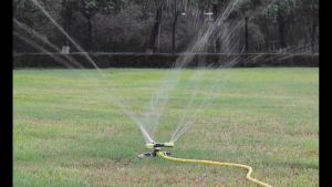 COD Cepat LIUYI Penyiram Tanaman Otomatis Putar 360 Derajat 3 Sprinkler Spray / Kincir Otomatis Penyiram Siram Tanaman Secara Merata Kebun - LY-4