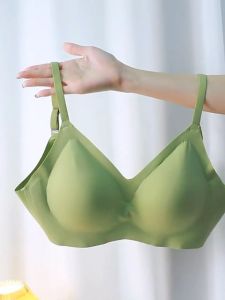 BH Push Up Bra Tanpa Kawat Seamless Mengangkat PD BRA1058