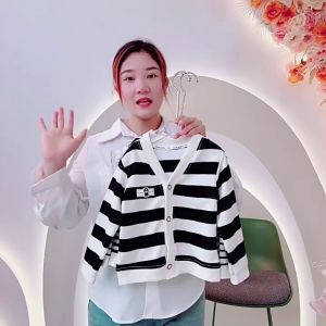 BUBBLE KIDS Autumn and Winter New Childrens All-Match Knitted Cardigan Boys and Girls Striped Coat Baby Leisure Sweater