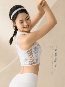 Meesu Printed Yoga Sports Bra Fitness Tank Top with Chest Pad Cross Back Yoga Underwear Outdoor Wear Breathable Nylon Womens Summer Tight Fit