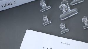 Klip Kertas Transparan / Paper Clip Plastik Bening / Klip Penjepit Kertas / Untuk Sekolah Siswa Tangan Penyimpanan Kartu Rekening Klip Tagihan Klip Kecil